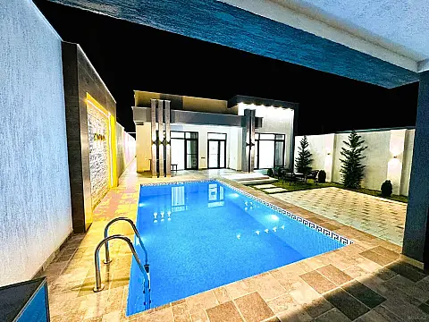 Satılır 4 otaqlı həyət evi 170 m² — Bakı, Şüvəlan 4 otaq 170.00 m²