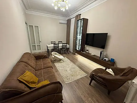Satılır 2 otaqlı mənzil 65 m² — Bakı, Nizami 2 otaq 65.00 m²