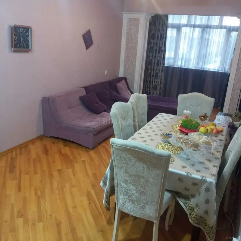 Satılır 4 otaqlı mənzil 100 m²