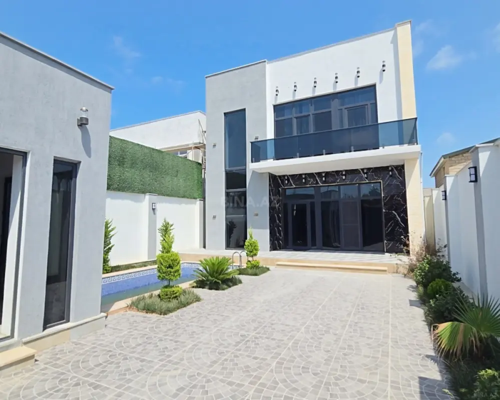 Satılır 5 otaqlı həyət evi 230 m²