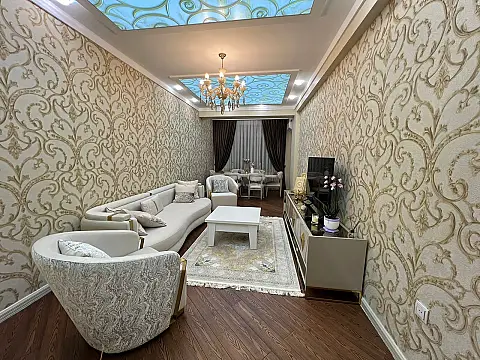Satılır 3 otaqlı mənzil 130 m² — Bakı, Memar Əcəmi yanı 3 otaq 130.00 m²
