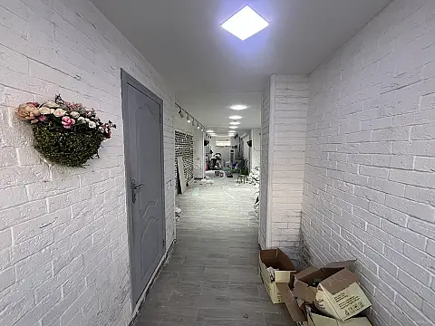 Kirayə verilir obyekt 80 m² — Bakı 80.00 m²
