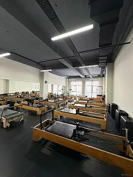 Kirayə verilir 1 otaqlı ofis 131 m² — Bakı 1 otaq 131.00 m²