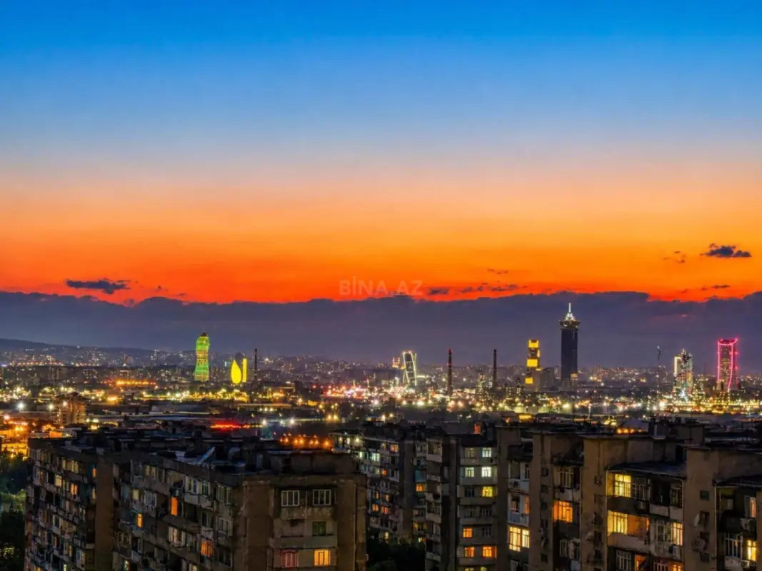 Satılır 3 otaqlı mənzil 108 m²