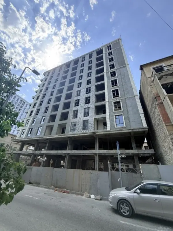Satılır 2 otaqlı mənzil 72 m²