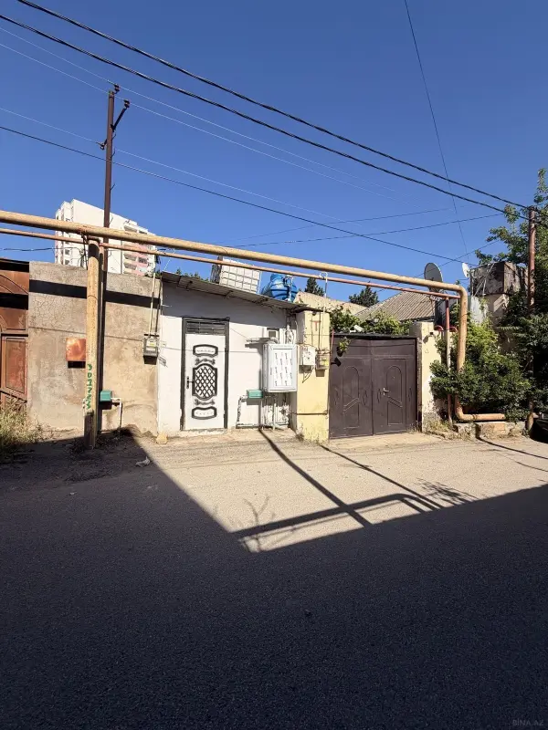 Satılır 1 otaqlı həyət evi 30 m²
