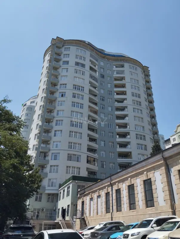 Kirayə verilir obyekt 2400 m²