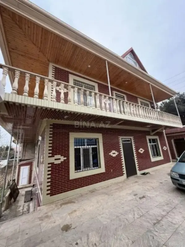 Satılır 6 otaqlı həyət evi 320 m²