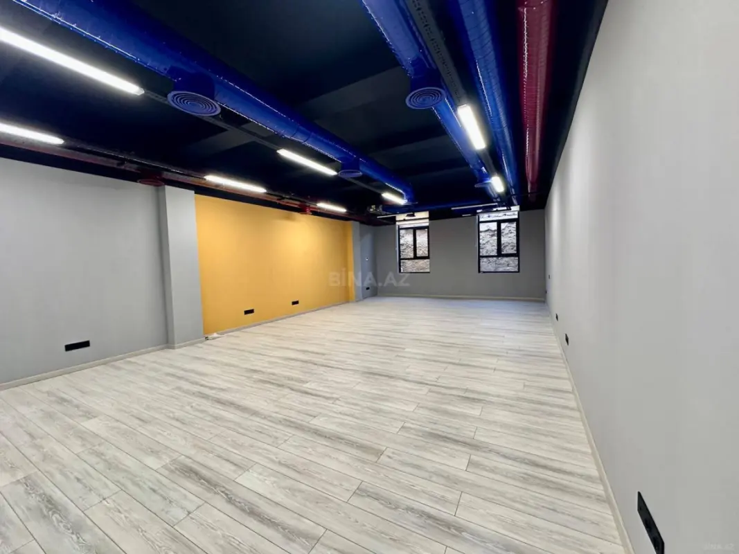 Kirayə verilir 1 otaqlı ofis 96 m²