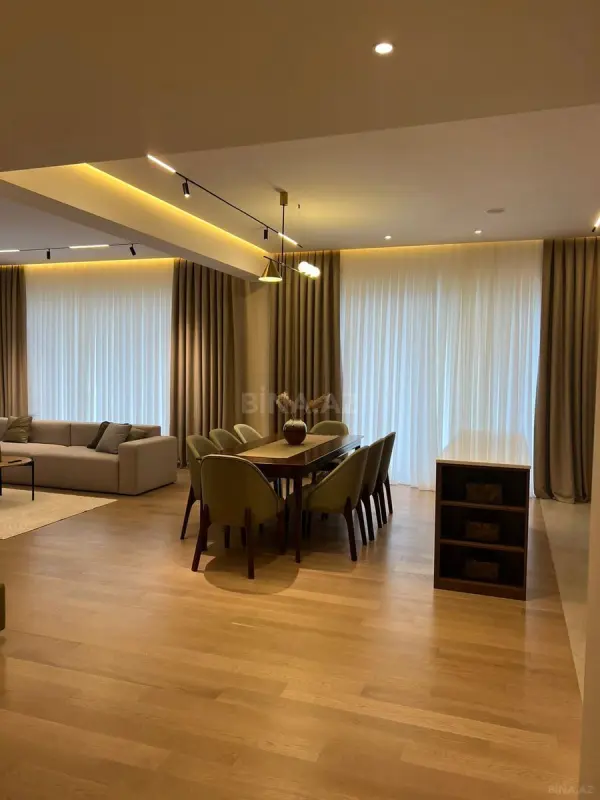 Kirayə verilir 3 otaqlı mənzil 162 m²