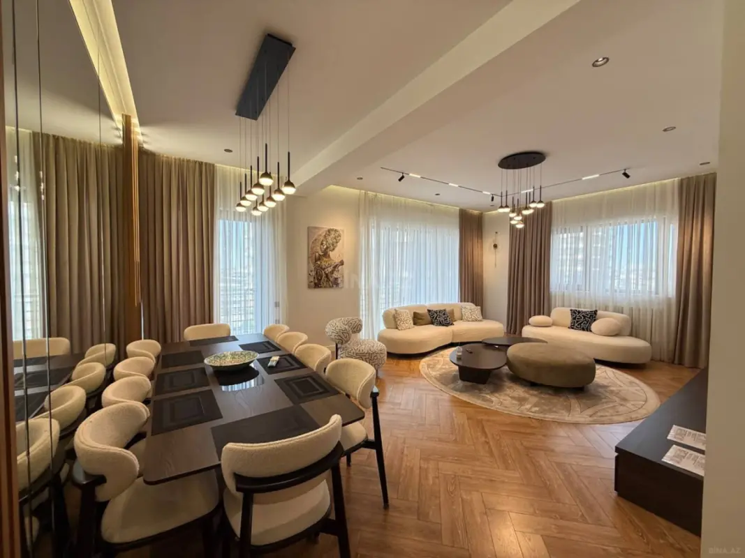 Kirayə verilir 3 otaqlı mənzil 160 m²