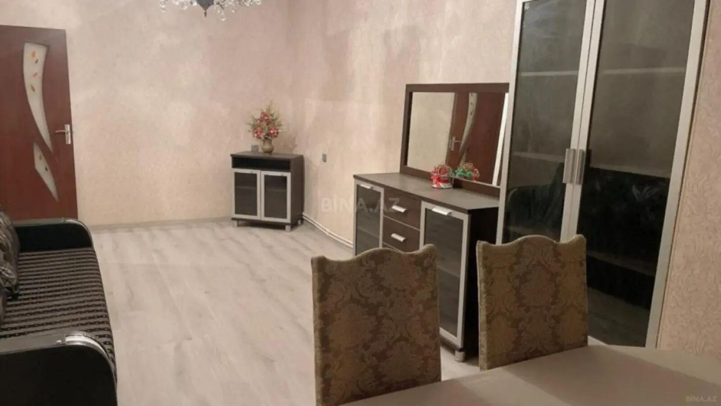 Satılır 3 otaqlı mənzil 90 m²