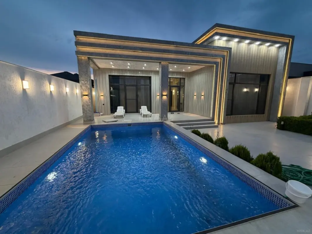 Kirayə verilir 5 otaqlı həyət evi 260 m²