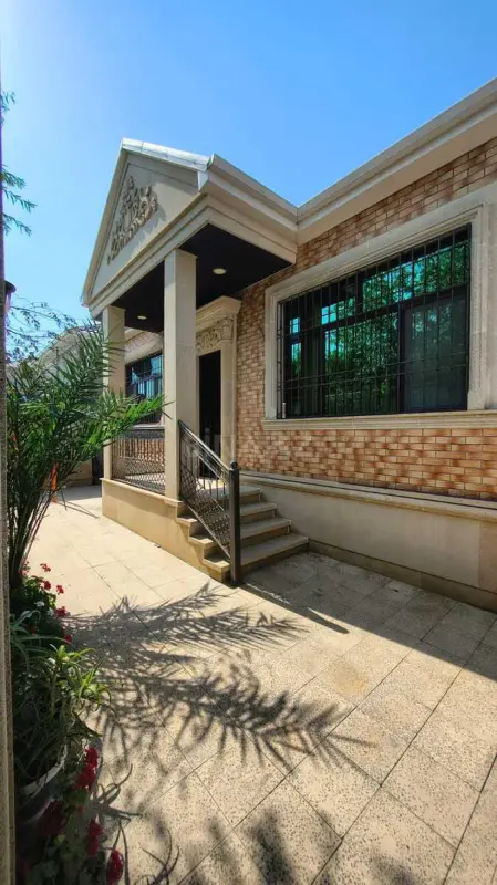 Satılır 4 otaqlı həyət evi 150 m²