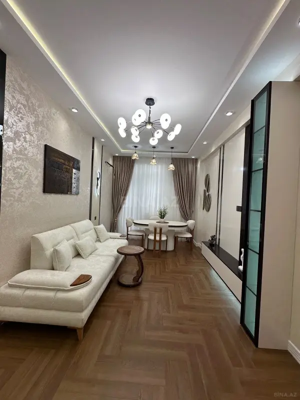 Satılır 2 otaqlı mənzil 70 m²