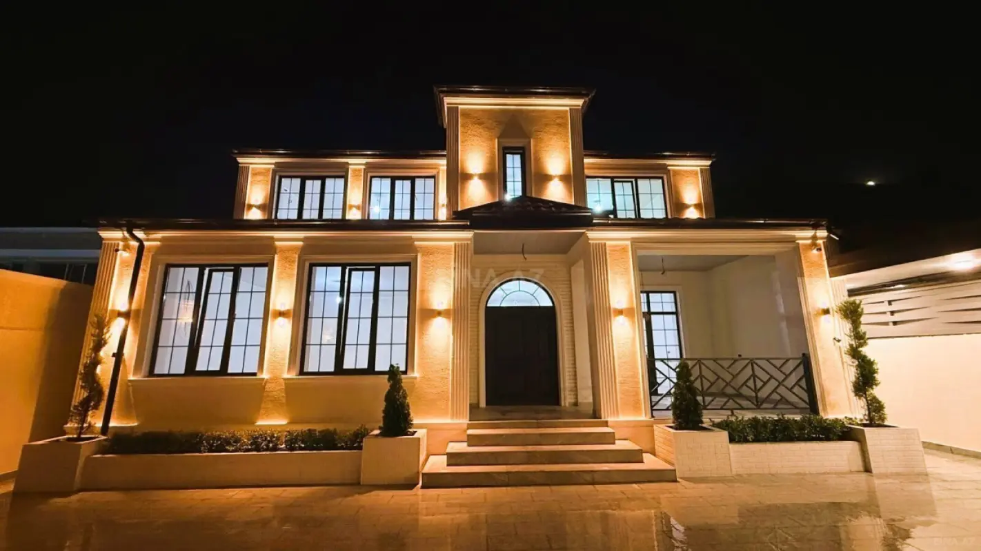 Satılır 5 otaqlı həyət evi 260 m²
