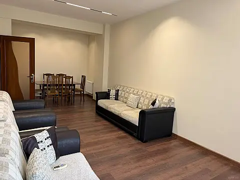 Satılır 3 otaqlı mənzil 120 m² — Bakı 3 otaq 120.00 m²