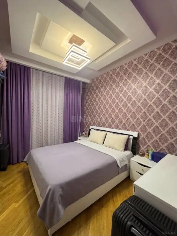 Kirayə verilir 2 otaqlı mənzil 100 m²