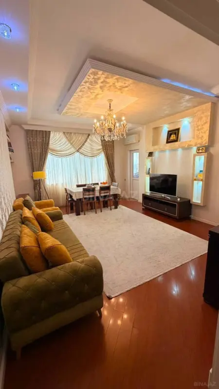 Satılır 3 otaqlı mənzil 101 m²