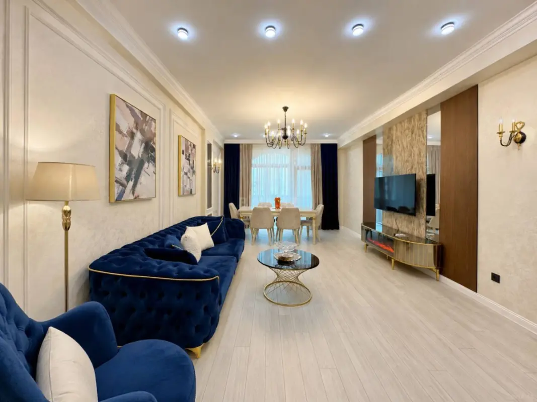 Satılır 3 otaqlı mənzil 116 m²