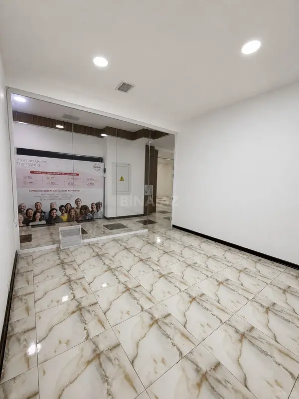 Kirayə verilir 1 otaqlı ofis 18 m²