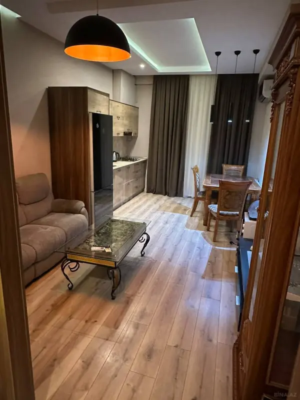 Kirayə verilir 3 otaqlı mənzil 110 m²