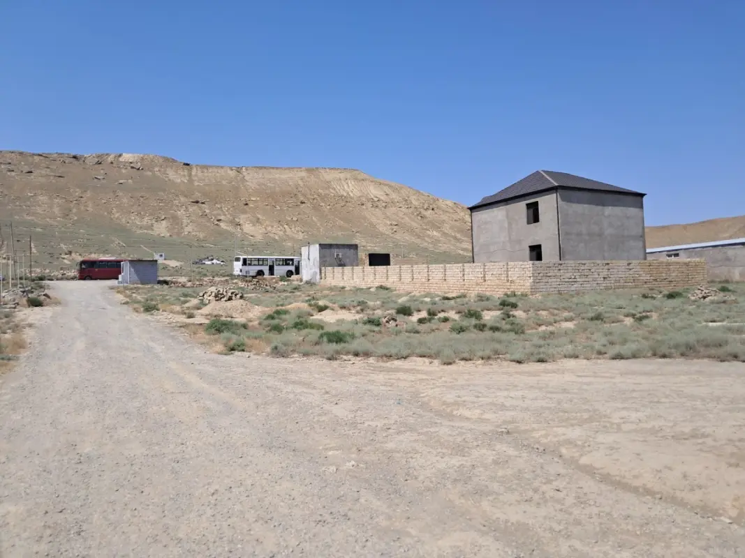 Satılır torpaq sahəsi 12 m²