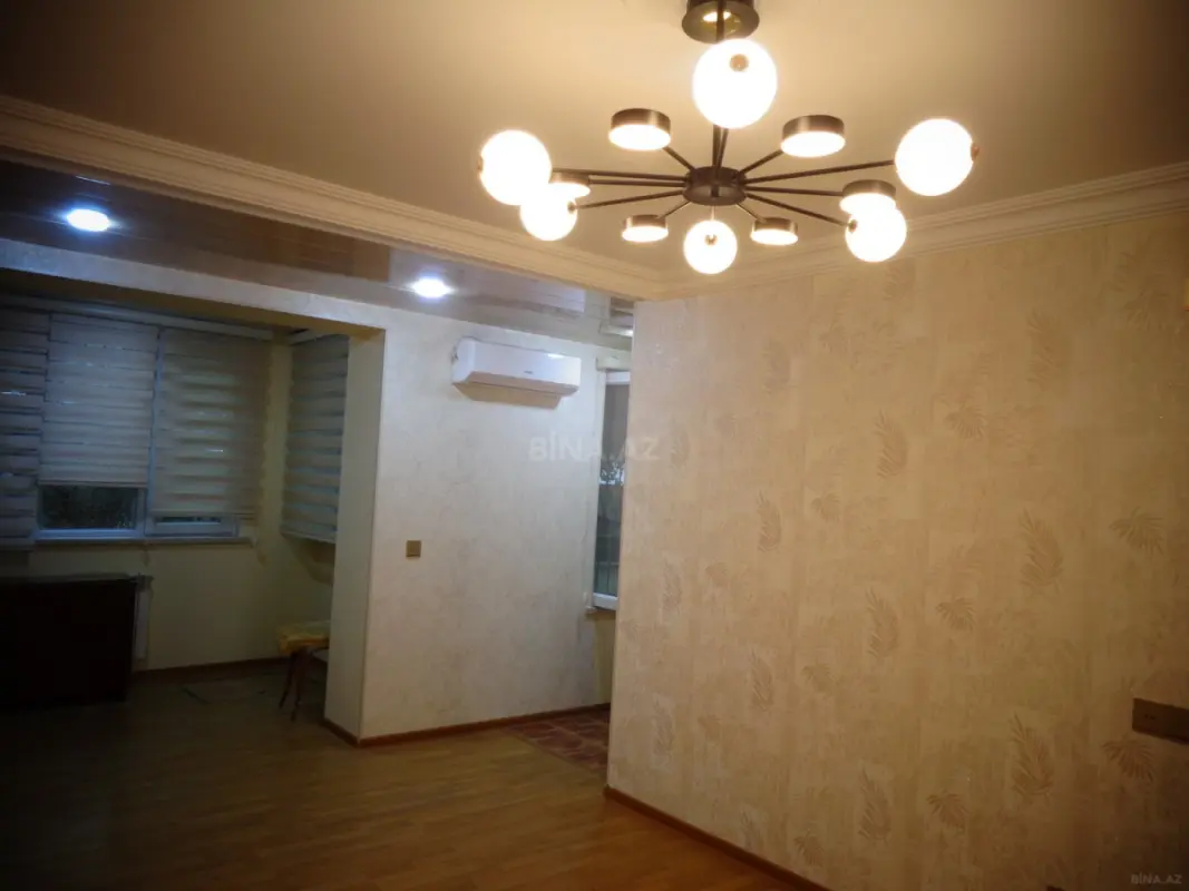 Satılır 3 otaqlı mənzil 65 m²