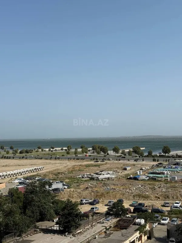Satılır 4 otaqlı mənzil 150 m²