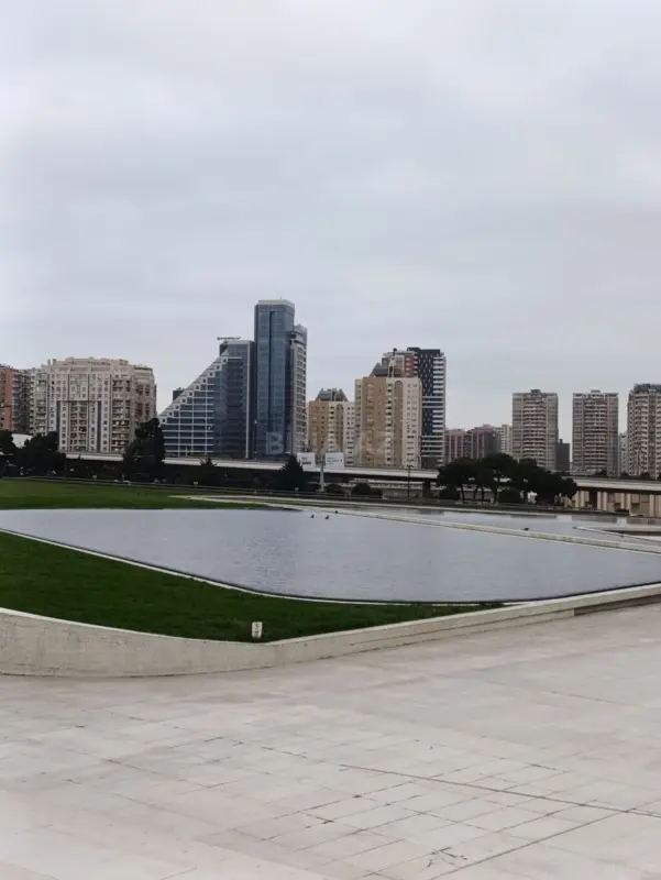 Satılır 1 otaqlı mənzil 35 m²