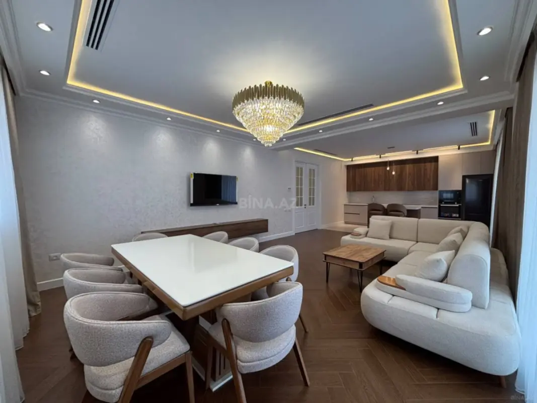 Kirayə verilir 3 otaqlı mənzil 157 m²