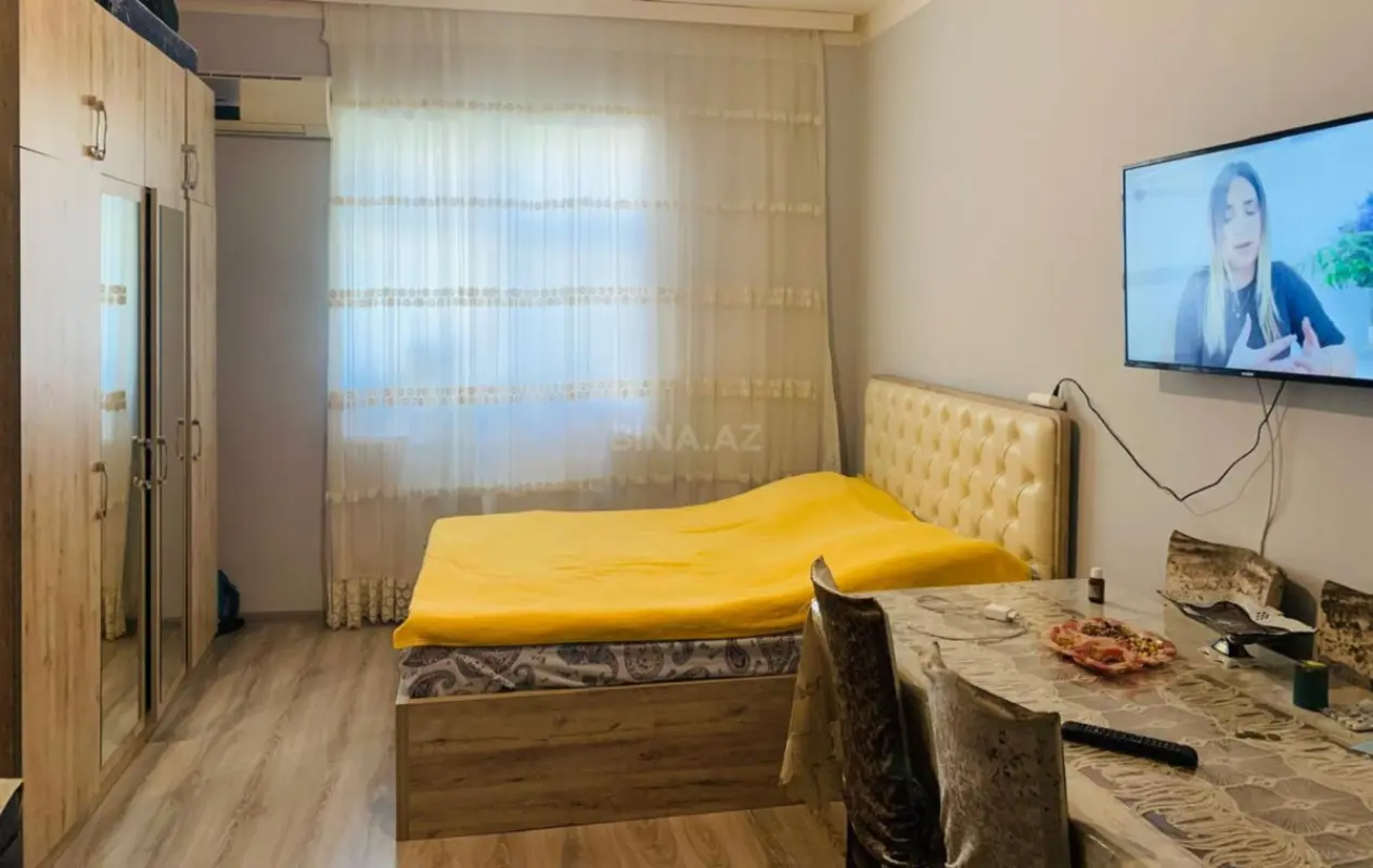 Satılır 1 otaqlı mənzil 40 m²