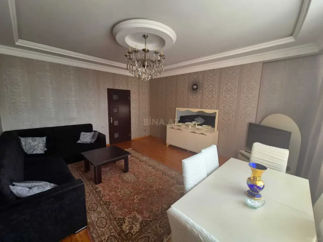 Satılır 3 otaqlı mənzil 92 m²