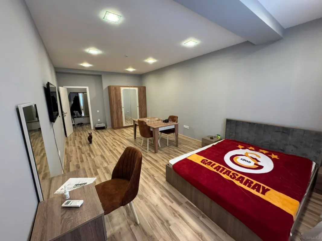 Kirayə verilir 3 otaqlı mənzil 90 m²