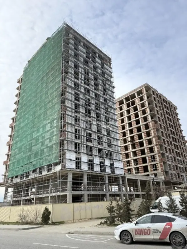 Satılır 3 otaqlı mənzil 118 m²