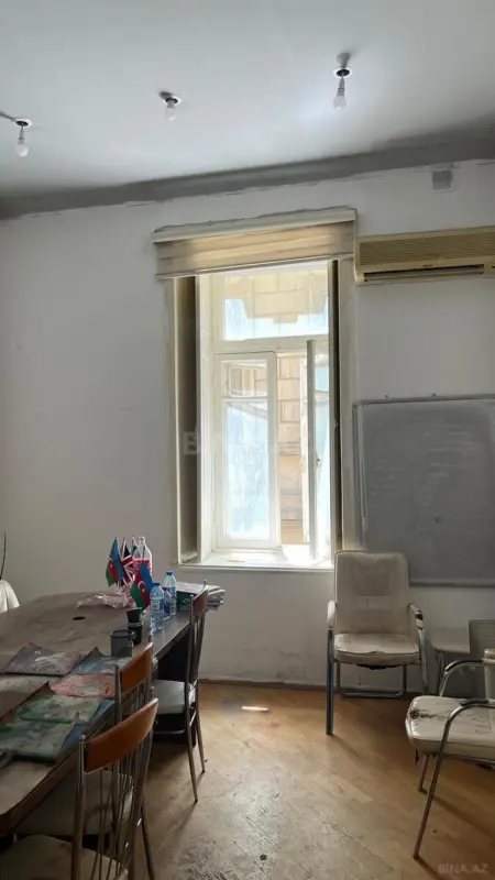 Satılır 3 otaqlı mənzil 120 m²