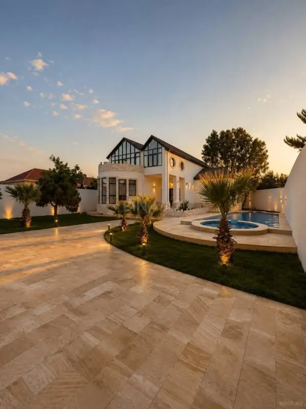 Satılır 5 otaqlı həyət evi 250 m²