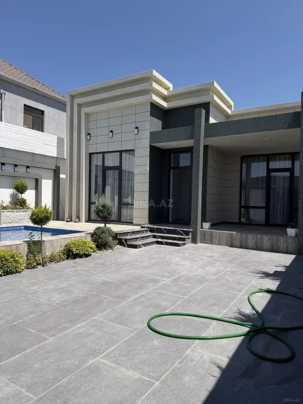 Satılır 4 otaqlı həyət evi 140 m²