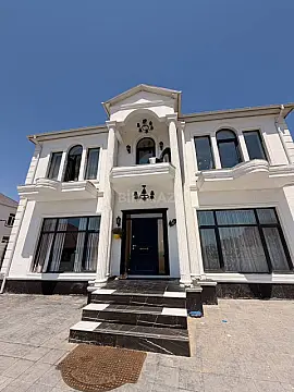 Satılır 5 otaqlı həyət evi 200 m² — Bakı, Badamdar 5 otaq 200.00 m²