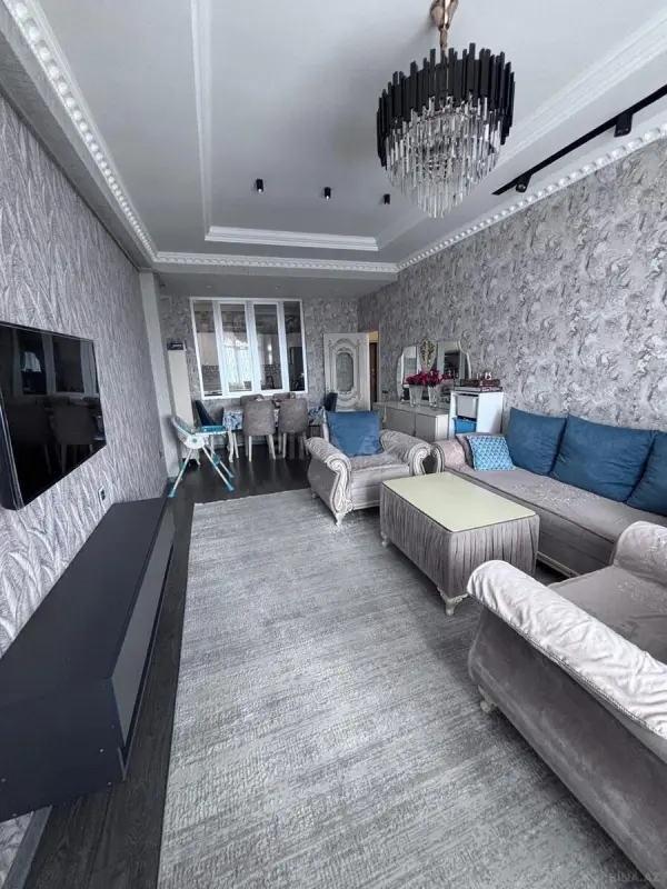 Satılır 2 otaqlı mənzil 80 m²