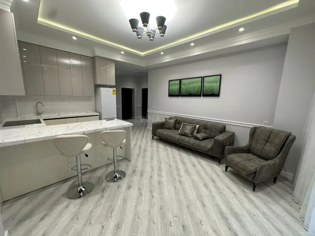 Kirayə verilir 3 otaqlı mənzil 110 m²