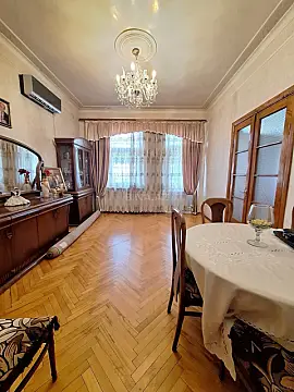 Satılır 3 otaqlı mənzil 70 m² — Bakı 3 otaq 70.00 m²