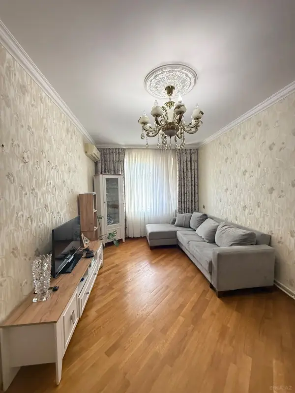 Satılır 3 otaqlı mənzil 77 m²
