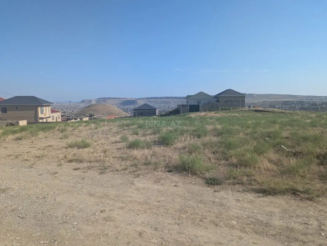 Satılır torpaq sahəsi 2 m²