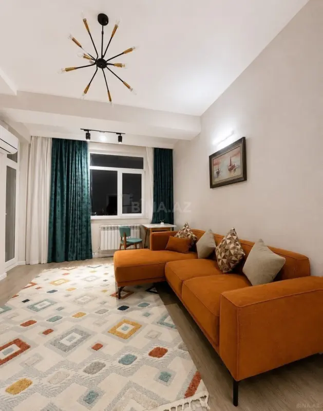 Kirayə verilir 2 otaqlı mənzil 60 m²