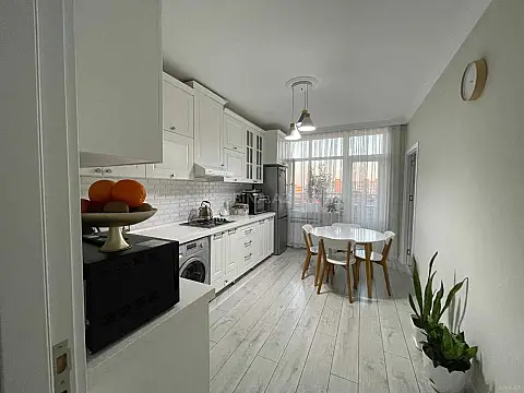 Satılır 3 otaqlı mənzil 110 m² — Bakı, Köhnə Günəşli 3 otaq 110.00 m²