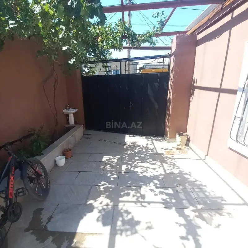 Satılır 3 otaqlı həyət evi 74 m²