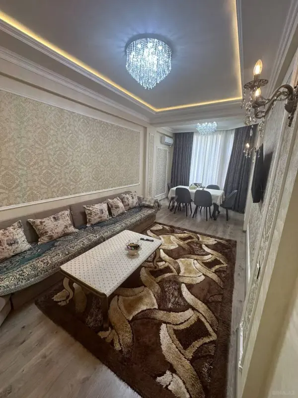 Satılır 3 otaqlı mənzil 95 m²