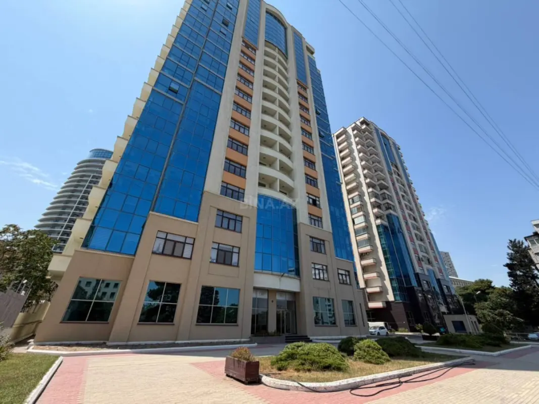 Satılır obyekt 170 m²