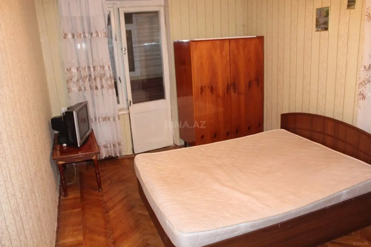Satılır 1 otaqlı mənzil 35 m²